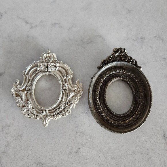 PAIR OF VINTAGE SMR ITALY ORNATE SILVER & BRONZE FRAMES 1.25" W x 1.5" H OPENING - Picture 1 of 14